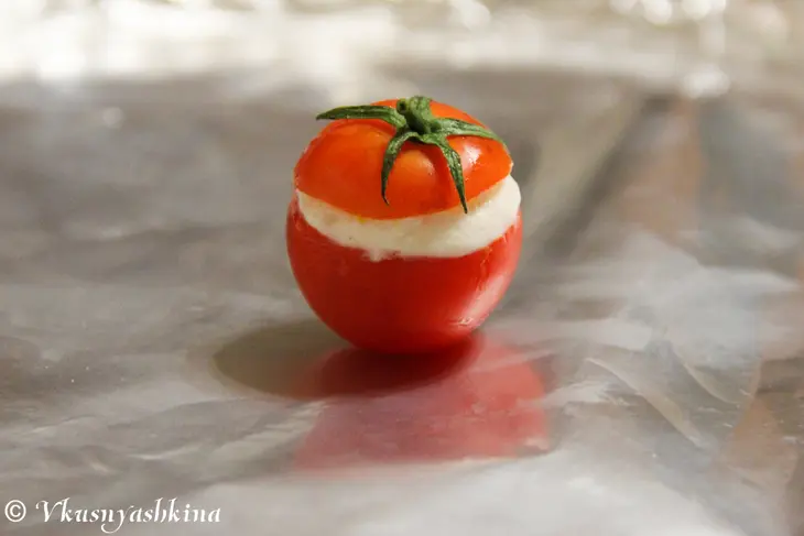 Черри запеченные с брынзой и миндалём: шаг 4