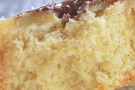 Кокосовые пирожные с грушами и шоколадом: шаг 6
