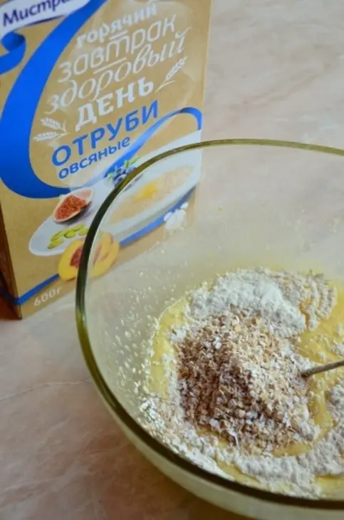 Вафли бисквитные с овсяными отрубями и маком: шаг 1