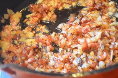 Вареники с картофелем и грибами с хрустящим беконом и золотистым лучком. тест-драйв с окраиной: шаг 5