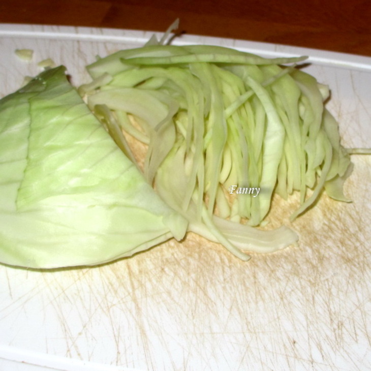 Салат с капустой, яблоком и беконом. тест-драйв с окраиной: шаг 2