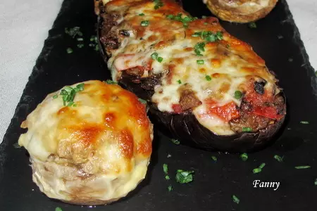 Баклажаны, фаршированные шампиньонами и шампиньоны, фаршированные баклажанами: шаг 11
