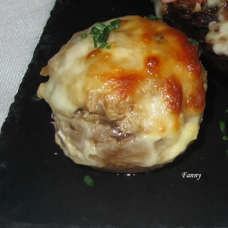 Баклажаны, фаршированные шампиньонами и шампиньоны, фаршированные баклажанами: шаг 12