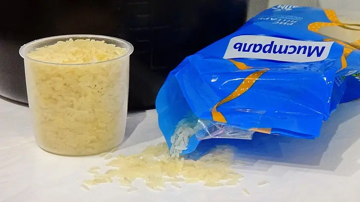 Рисовая запеканка с фаршем и овощами: шаг 1