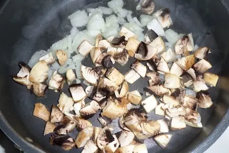 Салат с баклажаном и грибами: шаг 6