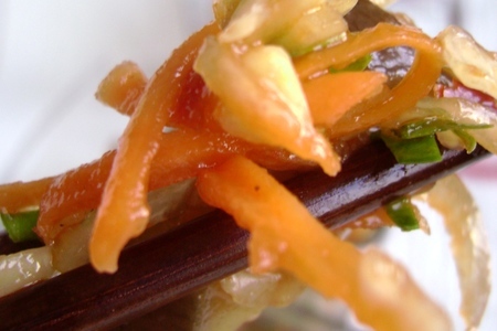 Острый салат из капусты с баклажанами : фото шаг 8