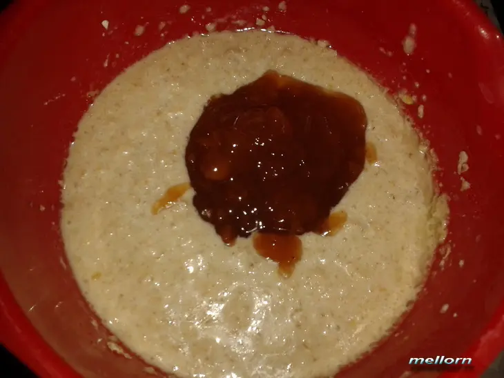 Пирог манно-овсяный с джемом и яблоком: шаг 3