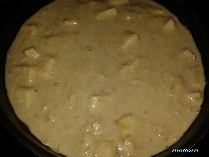 Пирог манно-овсяный с джемом и яблоком: шаг 5