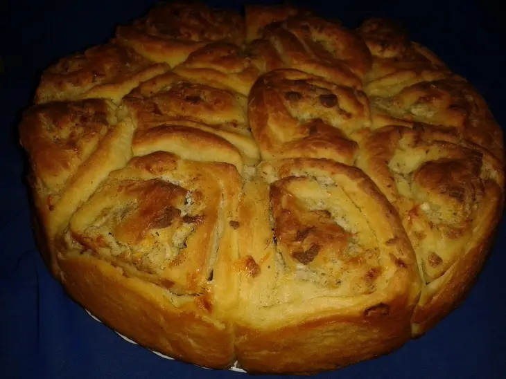 Картофельные булочки с творогом и сыром: шаг 8