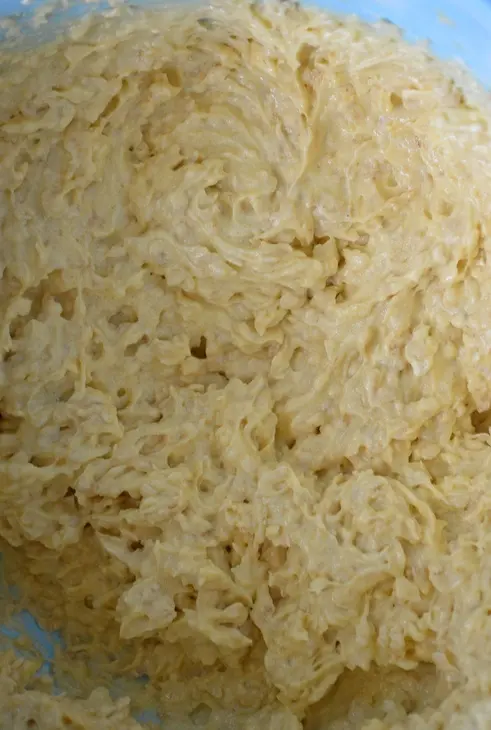 Яблочный пирог с хурмой и овсяными хлопьями: шаг 5