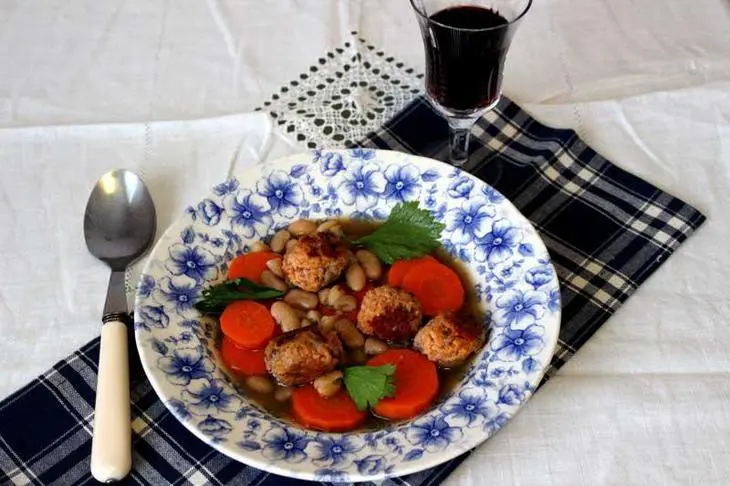 Вариация на тему кассуле́ (cassoulet) с кнелями из колбасок-чоризо по рецепту рэйчел кху: шаг 4
