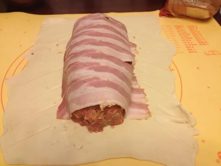 Мясной рулет с беконом. тест-драйв с окраиной: шаг 2