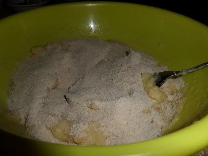 Картофельно - гороховые зразы с мясом: шаг 10