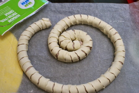 Спиральный пирог с "улиткой" и беконом. тест-драйв с окраиной: шаг 4