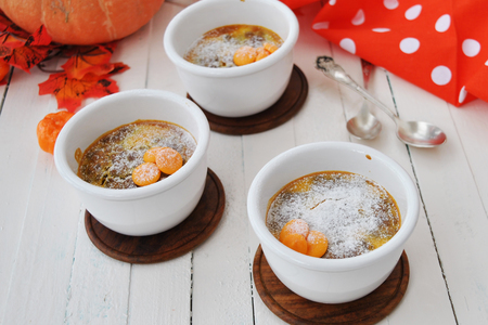 Десертное суфле с тыквой, манкой и печеньем «золотая осень»: шаг 7
