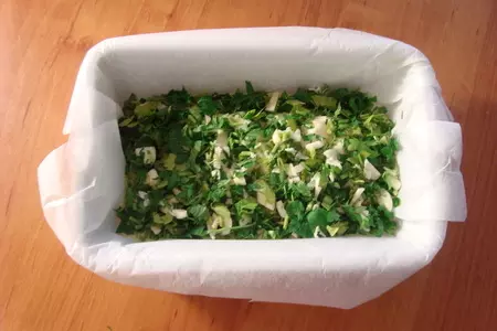 Пшённый пирог с сыром, петрушкой и чесноком: шаг 7