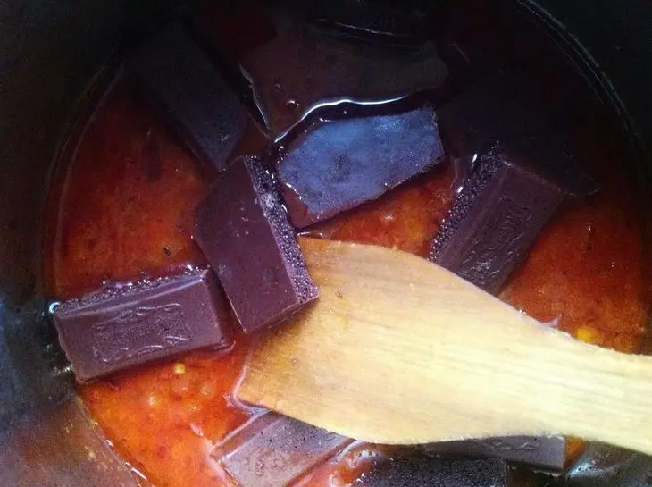 Праздничное новогоднее блюдо " мясо по-царски с острым-шоколадным соусом ": шаг 6