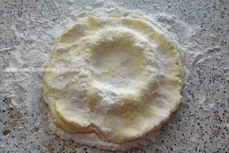 Кольца творожные с крыжовником: шаг 3