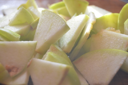 Овощной салат с яблоками: шаг 4