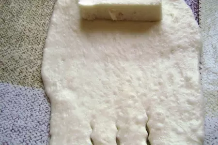 Булочки с адыгейским сыром к завтраку: шаг 1