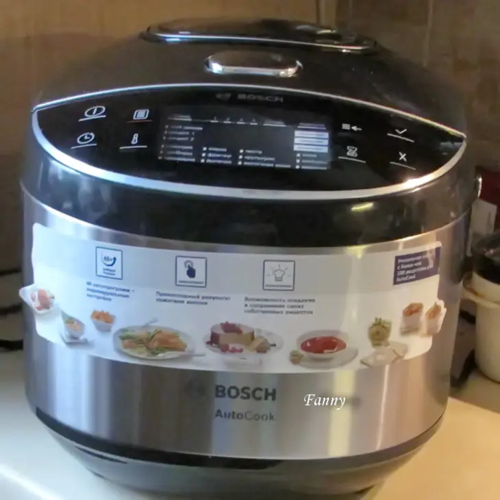 Треска с овощами на пару с соусом из петрушки. тест-драйв мультиварки bosch: шаг 3