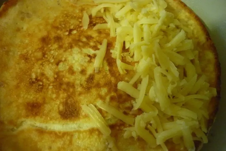 Сочень с сыром или быстрый и вкусный завтрак: шаг 3