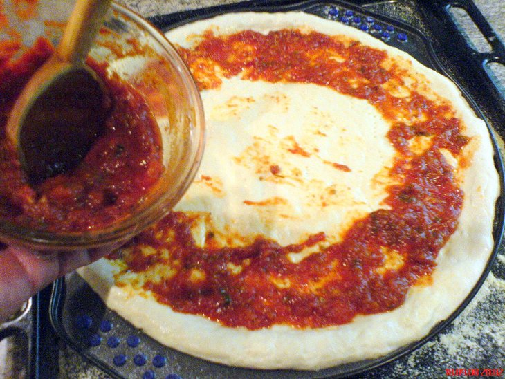 Pizza corona, или коронная пицца: шаг 3