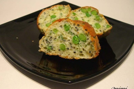Сырный кекс с горошком и кунжутом "черно-зеленый": шаг 3