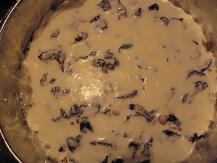 Торт с черносливом и грецкими орехами: шаг 2