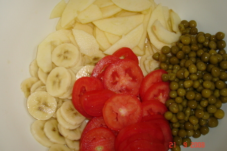 Салат из бананов и спагетти: шаг 2
