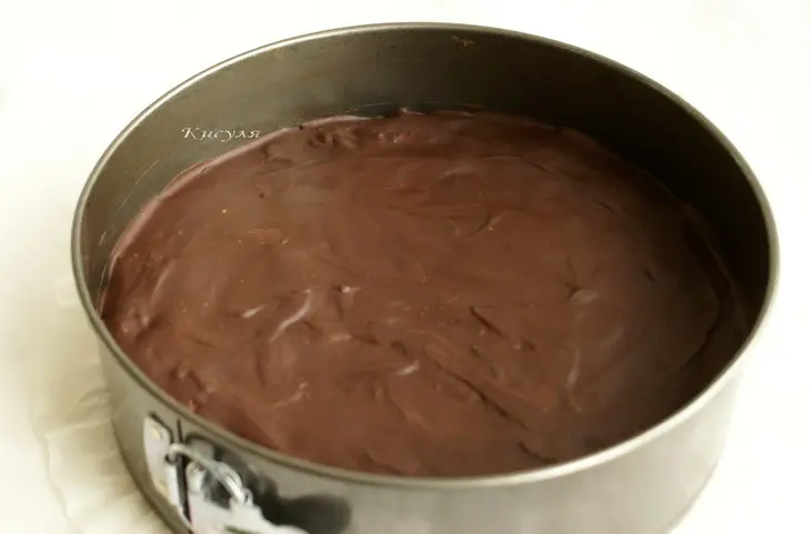 Брауни со сливочным сыром, орехами и вяленой вишней: шаг 13