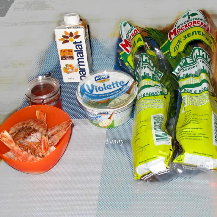 Сырная закуска с лангустином и красной икрой: шаг 1