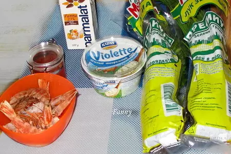 Сырная закуска с лангустином и красной икрой: шаг 1