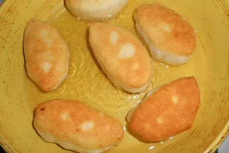 Жареные пирожки с повидлом: шаг 6