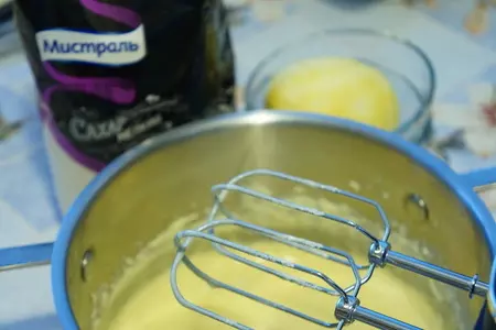 Шоколадный пирог с лимонным ганашем: шаг 1