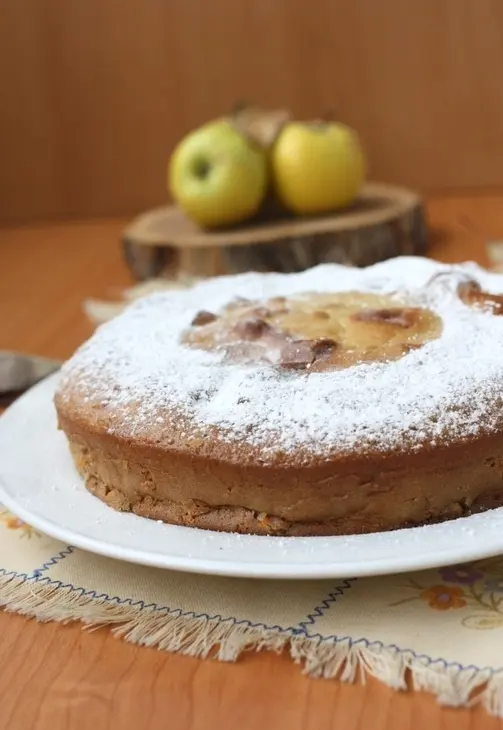Пирог на кислом молоке с яблоком и морковью: шаг 7