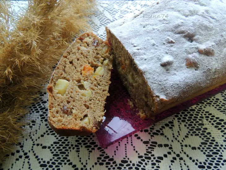 Пирог с яблоком, изюмом и курагой: шаг 7