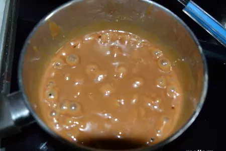 Сливочный пирог с карамельной заливкой: шаг 6