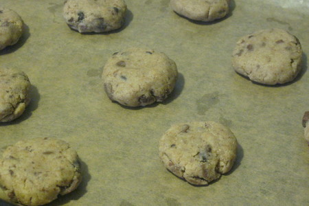 Гречневое печенье с шоколадом "трещинки": шаг 3