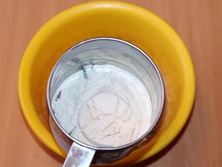 Кофейный кекс с начинкой: шаг 4