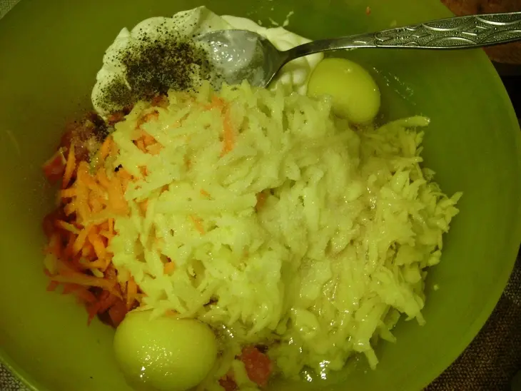 Куриные растрепки с овощами и сыром: шаг 2