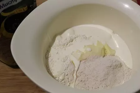 Сливочное печенье с шоколадом и миндалем: шаг 1