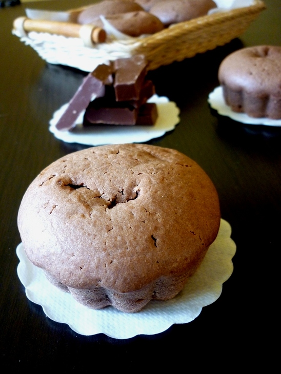 Шоколадные кексы с творожными шариками: шаг 5