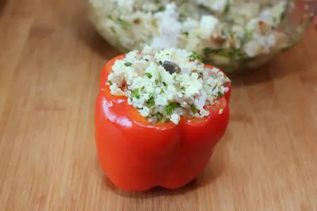Сладкие перцы фаршированные кускусом с грибами и фетой: шаг 9