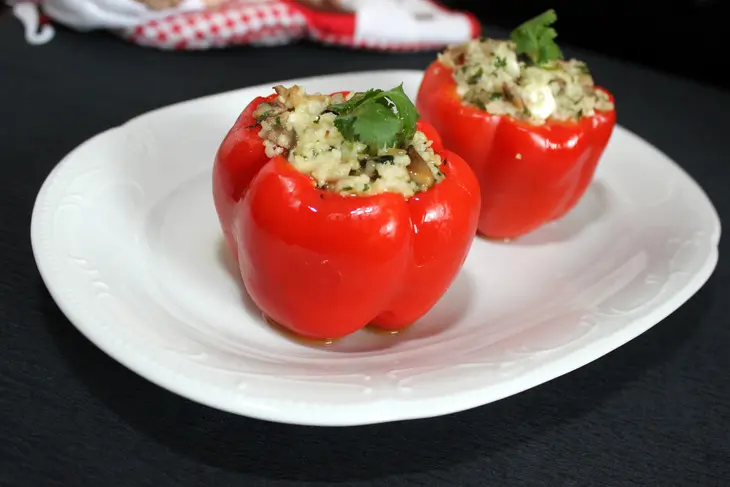 Сладкие перцы фаршированные кускусом с грибами и фетой: шаг 14