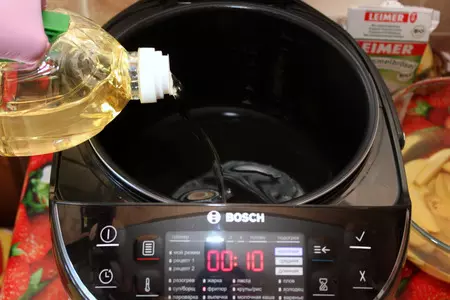 Теплый картофельный салат "по-деревенски": шаг 3