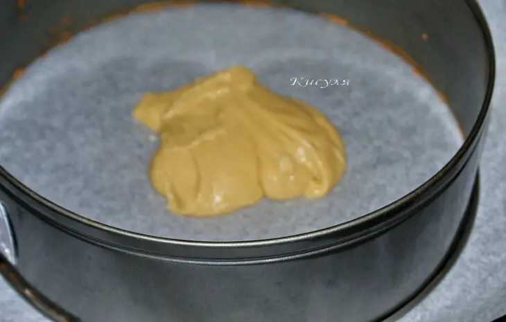 Медовый торт с черносливом и грецкими орехами: шаг 5