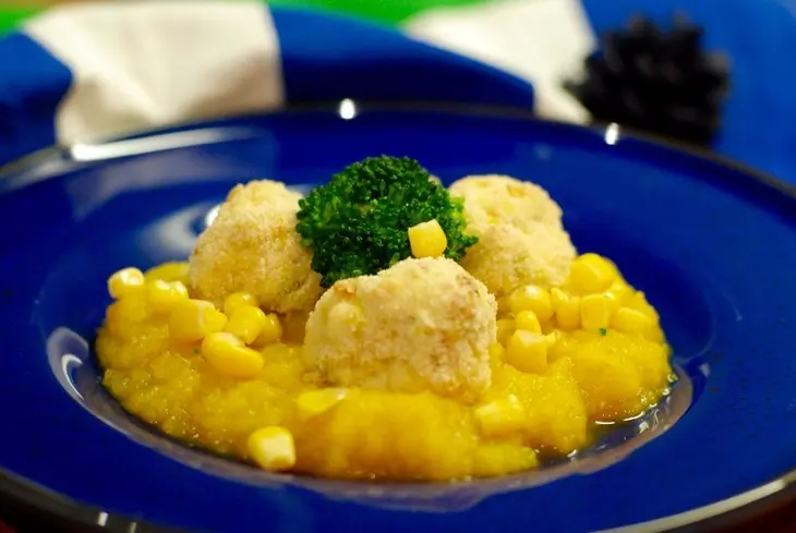 Куриные фрикадельки с луком порей и тыквенным пюре с карри: шаг 9