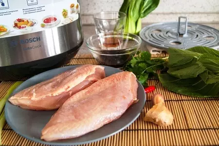 Куриная грудка в устричном маринаде на пару: шаг 1