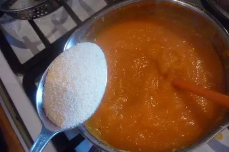 Пудинг из моркови и яблок: шаг 4